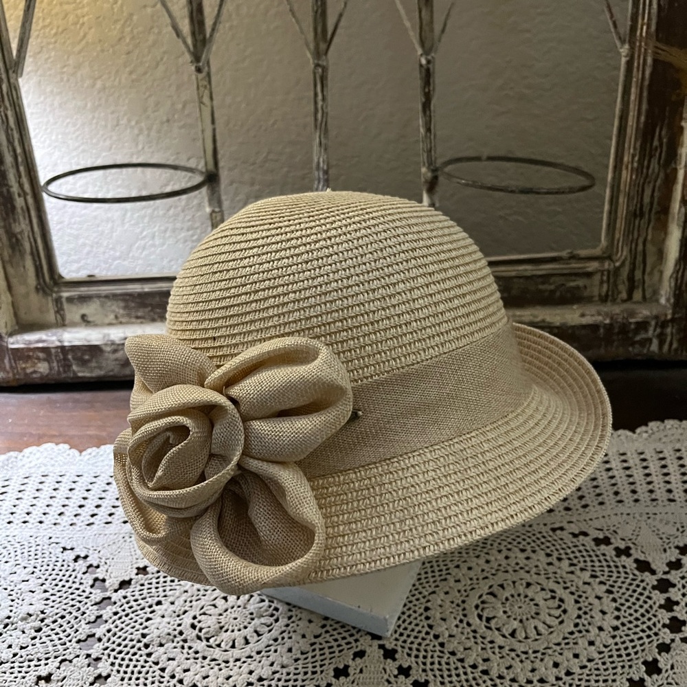 Straw Ivory Hat C C International with Flower